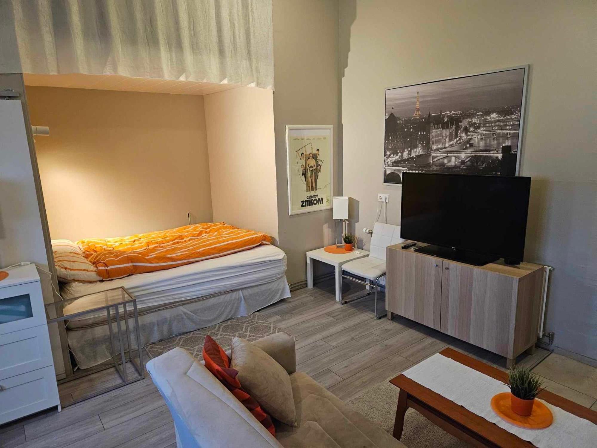 Private Studio Apartment Near The Airport Njarthvik Extérieur photo